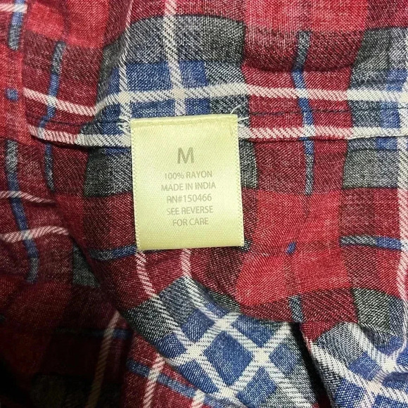 Mix by 41 Hawthorn Red Plaid Button Down Blouse Size M - Picture 4 of 5